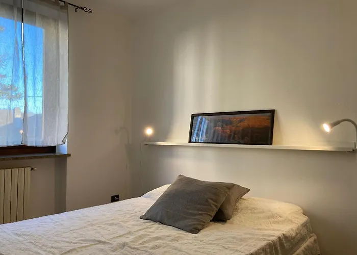 Le Due P Semesterbostad Bollengo